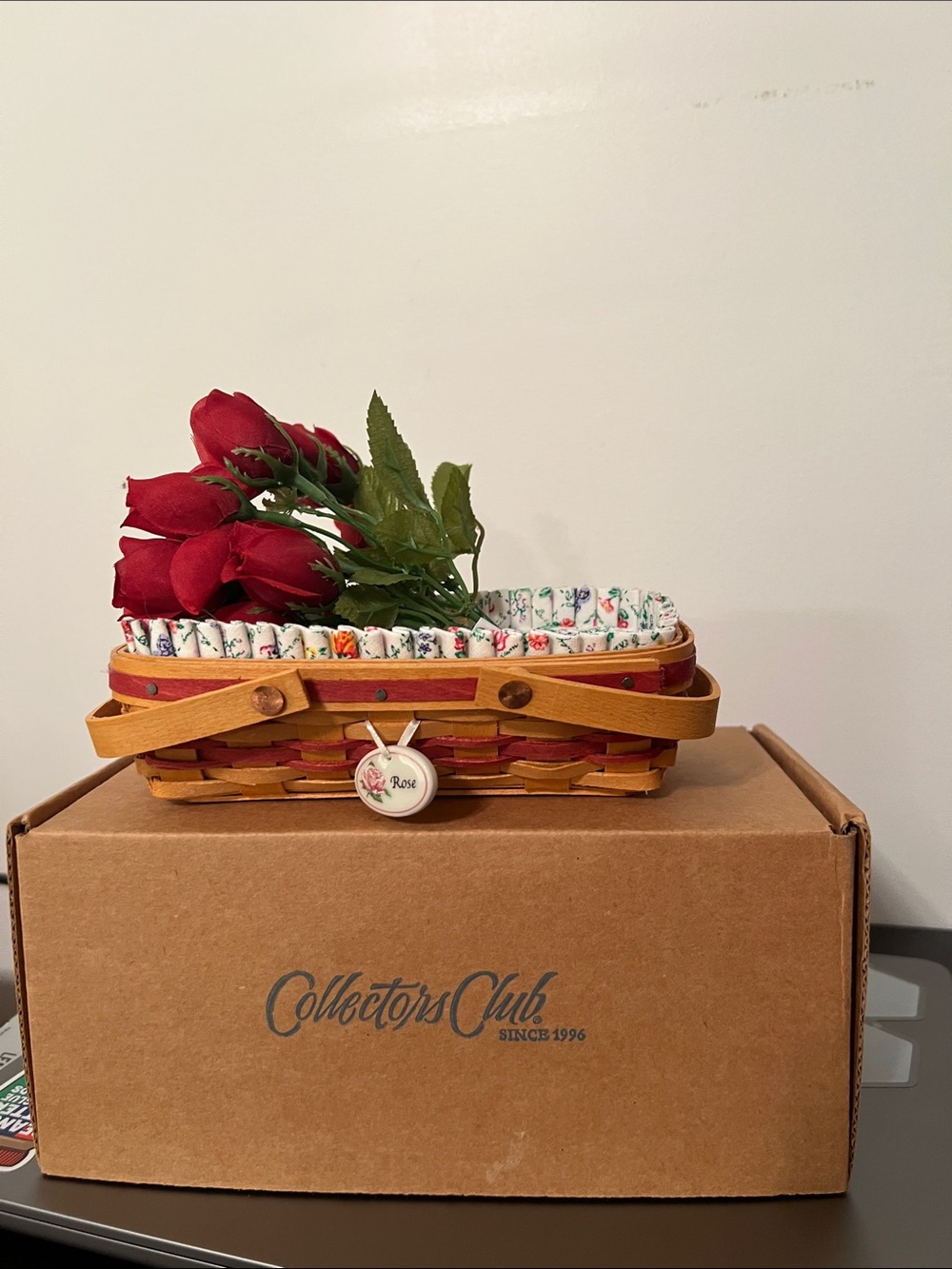 Longaberger Collectors Club miniature Rose Basket with Red Roses